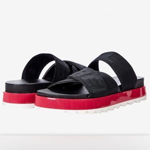 NWT- Sorel ‘Roaming Sport Slide’ Slip On Sandal